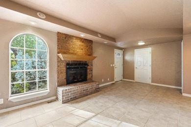 Priced below PRAD, this waterfront Lake Tanglewood home offers - photo 45