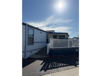 Beautiful, clean and move in ready. This 3 bedroom, 2 bth., Surf - photo 2