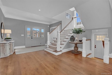 *PREMIER COASTAL ELEGANT BEACH ESTATE* Welcome to your ultimate - photo 7