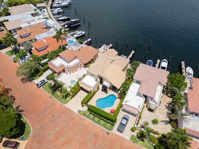 Rarely available in Pelican Harbor, 529 Pelican Way presents an - photo 23