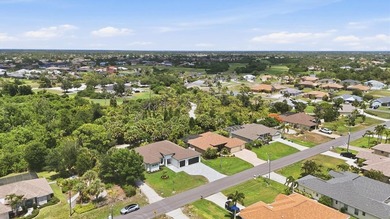 AT LAST -- THE HOME OF YOUR DREAMS! Discover the Florida - photo 5