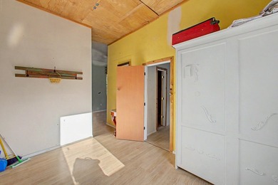 Beautiful retreat with open acreage mixed with wooded areasing - photo 26