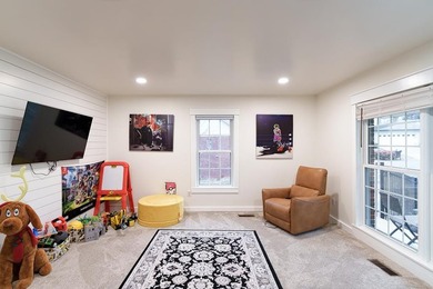 Welcome home to this well-maintained, tastefully updated brick - photo 8