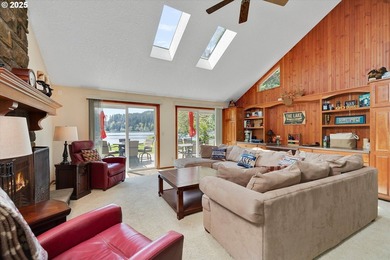Rare opportunity! Lakefront home on .8 acre with million-dollar - photo 8