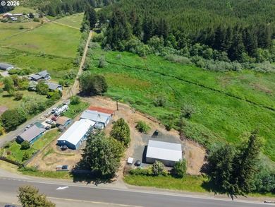 Versatile utility and agricultural property offering exceptional - photo 2