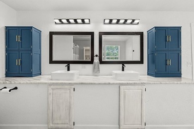 FULLY REMODELED LAKE MURVAUL RETREAT - 7BR BOATHOUSE SHOP - photo 21