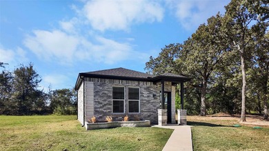 Did you say amazing Country Living, with beautiful lake access - photo 30