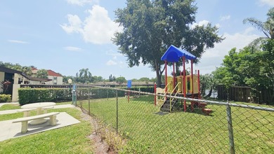 Two bedroom first floor unit in the lovely community of Sable - photo 32