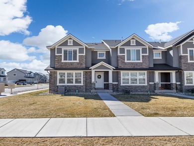 Utah Lake Townhome/Townhouse For Sale in Springville Utah