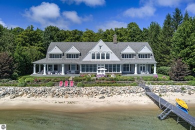 Set along prestigious Northport Point Road, this extraordinary - photo 1