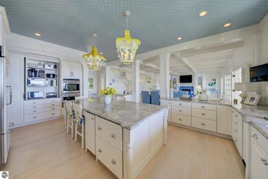 Set along prestigious Northport Point Road, this extraordinary - photo 5