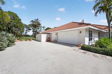 Nestled on over an acre of land in the gated, tranquil golf - photo 7