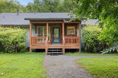 The Ultimate Mountain Lifestyle living in this charming Hiwassee - photo 6