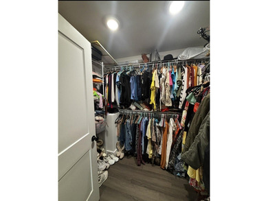 Like new and move-in Ready! This beautiful 3 bed 2 bath home was - photo 12