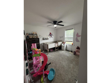 Like new and move-in Ready! This beautiful 3 bed 2 bath home was - photo 15