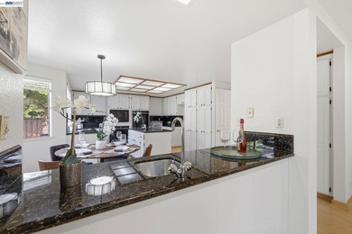 Welcome to your beautiful dream home! This lovely 4-bedroom - photo 17