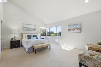 Welcome to your beautiful dream home! This lovely 4-bedroom - photo 26