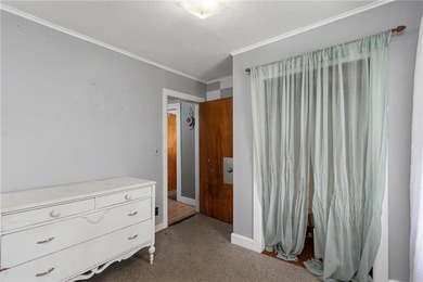 Welcome to Island Park! Located just steps from the beach - photo 27