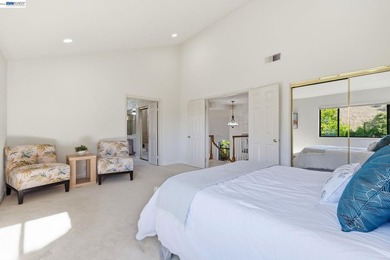 Welcome to your beautiful dream home! This lovely 4-bedroom - photo 28