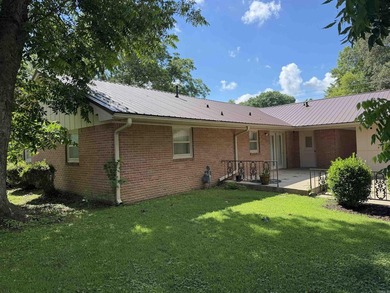 This stunning, re-modeled home nestled on a quiet corner lot in - photo 6