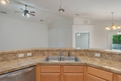 Welcome to coastal living in Navarre! This beautiful 3-bedroom - photo 11