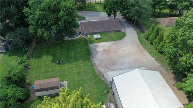 ***CHECK OUT THE 3D TOUR***LARGE ESTATE LOT (157X500) WITH EARTH