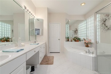 NEW ROOF! NEW PRICE! This Ballantrae Pool Home offers 3 bedrooms - photo 16