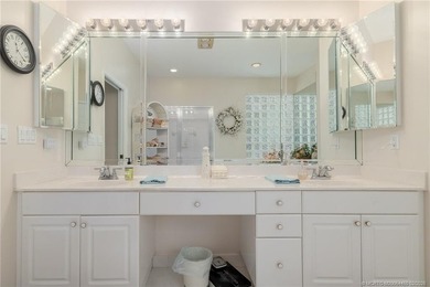 NEW ROOF! NEW PRICE! This Ballantrae Pool Home offers 3 bedrooms - photo 17