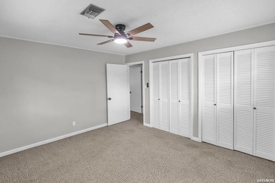 Welcome to 203 Halteria Point, recently remodeled, beautifully - photo 20
