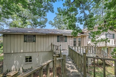 Welcome to 203 Halteria Point, recently remodeled, beautifully - photo 36
