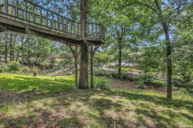 Welcome to 203 Halteria Point, recently remodeled, beautifully - photo 37