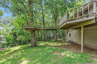 Welcome to 203 Halteria Point, recently remodeled, beautifully - photo 38