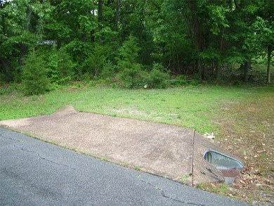 Additional listing photo 1