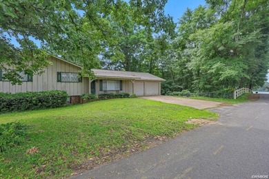 Welcome to 203 Halteria Point, recently remodeled, beautifully - photo 44