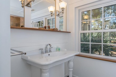 This beautiful 1,570 square foot cottage is set on 2.52 - photo 18