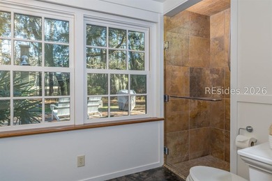 This beautiful 1,570 square foot cottage is set on 2.52 - photo 19