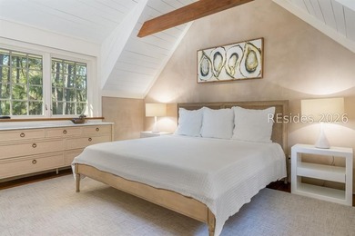 This beautiful 1,570 square foot cottage is set on 2.52 - photo 21