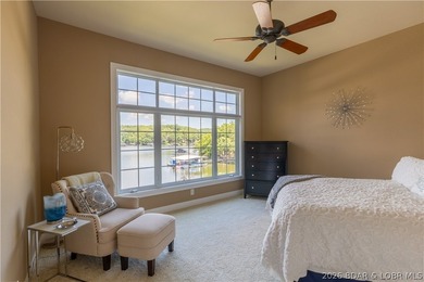 Arrange a showing on this exquisite 6 bed 4 (full) bath luxury - photo 22