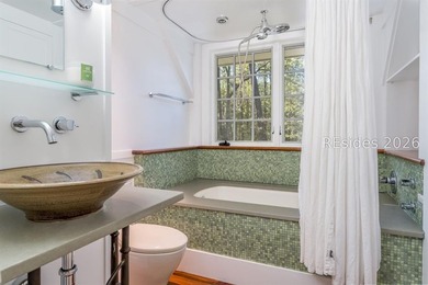 This beautiful 1,570 square foot cottage is set on 2.52 - photo 22