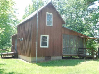(private lake) Home For Sale in Marion Wisconsin