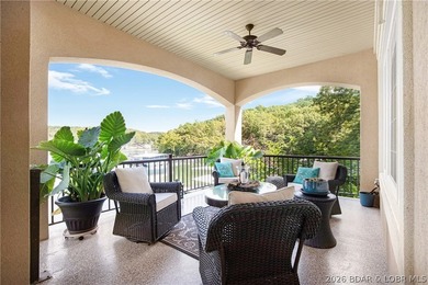Arrange a showing on this exquisite 6 bed 4 (full) bath luxury - photo 34