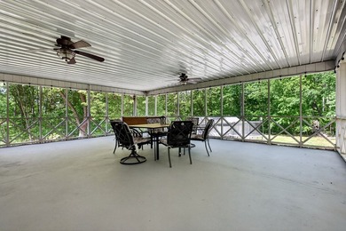 Discover the perfect blend of modern living and serene rural - photo 4