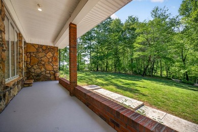 Discover the perfect blend of modern living and serene rural - photo 8