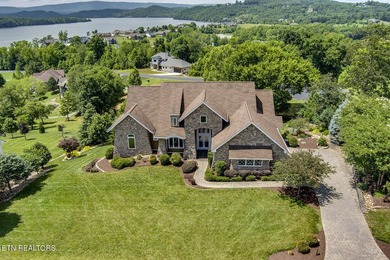 Are you looking for a stunning custom-built home with - photo 2