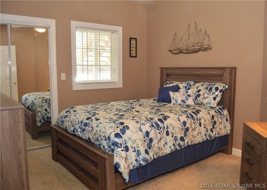 Enjoy the panoramic views from the point pool of the 1 mile