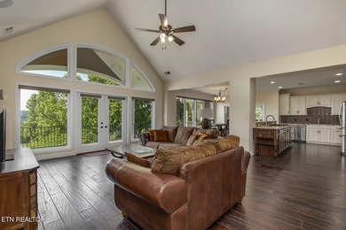 Are you looking for a stunning custom-built home with - photo 10
