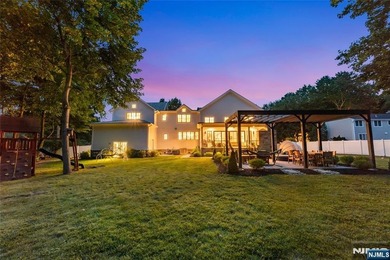 Built in 2023, this stunning custom Colonial Farm House offers - photo 45