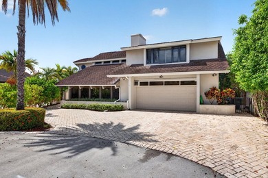 Amazing intracoastal views set this wonderful Coral Ridge - photo 5