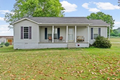 Beautifully updated 3 bedroom, 2 full bathroom home located at - photo 1