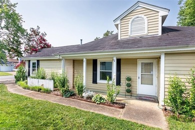 This 2-bedroom, 2-full-bath offers a comfortable, open layout - photo 1